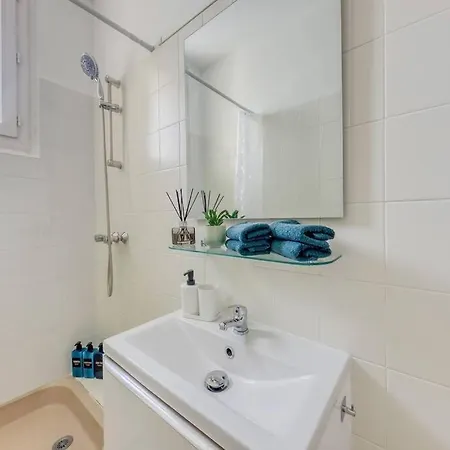 Oh Parisien - 10 Min Paris Montparnasse Apartment Vanves